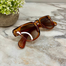 Load image into Gallery viewer, Sunglasses - Style B - Orange Tea
