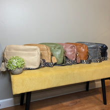 Load image into Gallery viewer, Chloe Crossbody Bag
