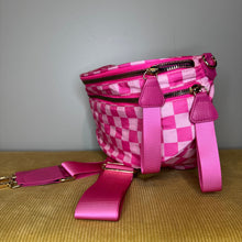 Load image into Gallery viewer, Roni - Checkered - Nylon Crossbody - Hot Pink
