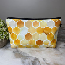 Load image into Gallery viewer, Pouch - Honeycomb
