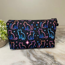 Load image into Gallery viewer, Pouch - Halloween Fall - Neon Cat Outline
