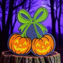 Load image into Gallery viewer, Jack O Lantern Bow Freshie
