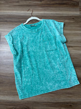Load image into Gallery viewer, Mineral Wash Pocket Tee
