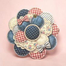Load image into Gallery viewer, Patchwork Daisy Freshie
