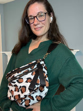 Load image into Gallery viewer, Roni - Nylon Crossbody - Brown Leopard
