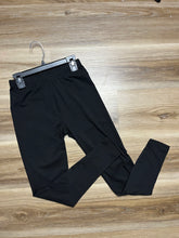 Load image into Gallery viewer, Basic Leggings
