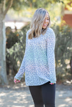 Load image into Gallery viewer, Oakley Ombre Long Sleeve Top
