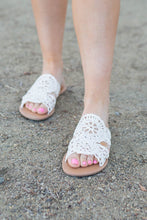 Load image into Gallery viewer, Crochet Raffia Sandals
