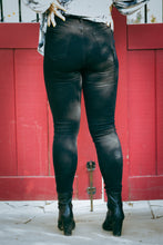 Load image into Gallery viewer, Jet Black Distressed Judy Blue Skinnies
