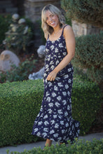 Load image into Gallery viewer, Wild About Daisies Maxi
