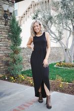 Load image into Gallery viewer, Lily Tulip Maxi Dress in Black
